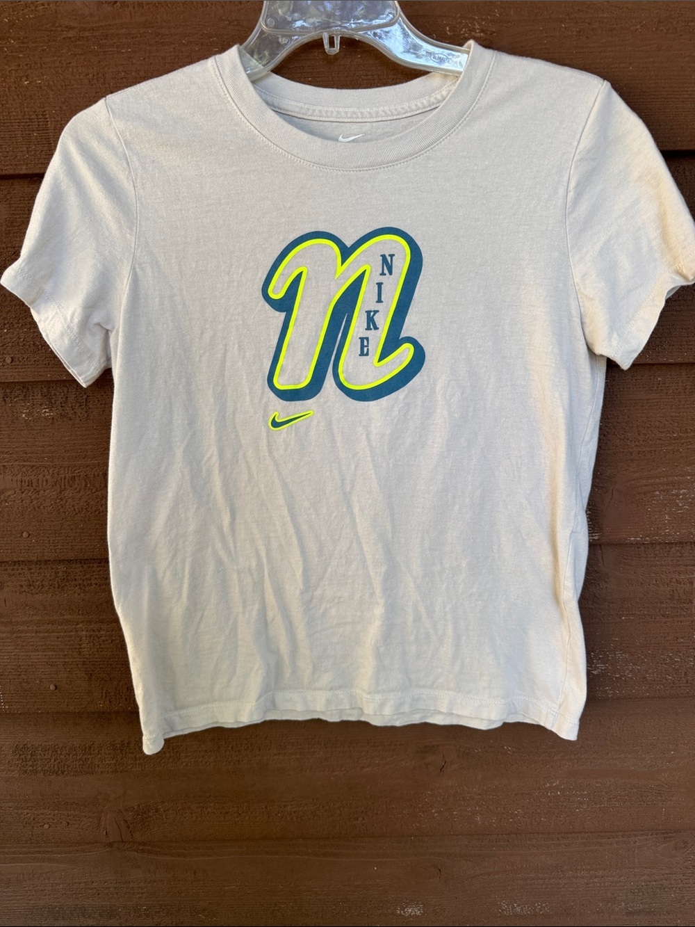 Nike Cream Short Sleeve Girl’s Tee with Neon Yellow Navy Swoosh size XL